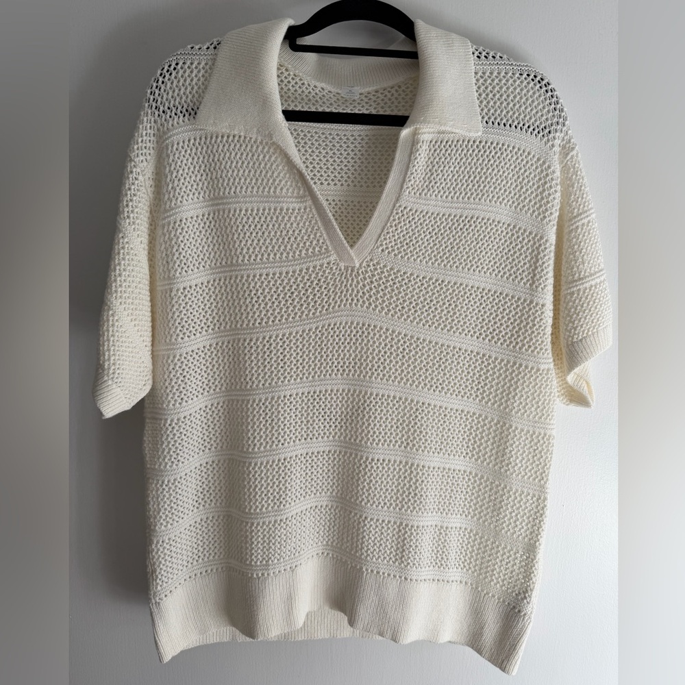 Old Navy White Knit Sweater